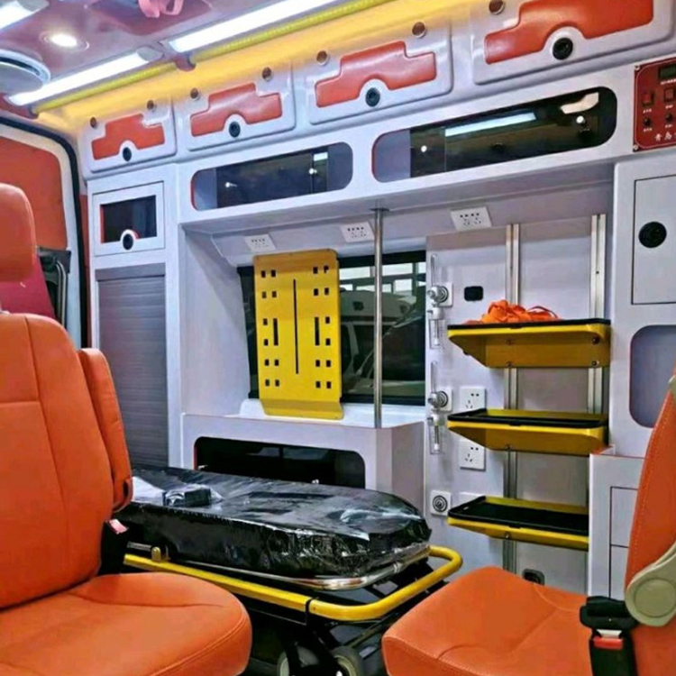 石首长途救护车护送病人租赁价格