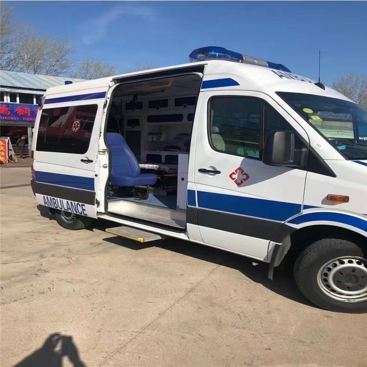 石首私人长途救护车出租转院回家